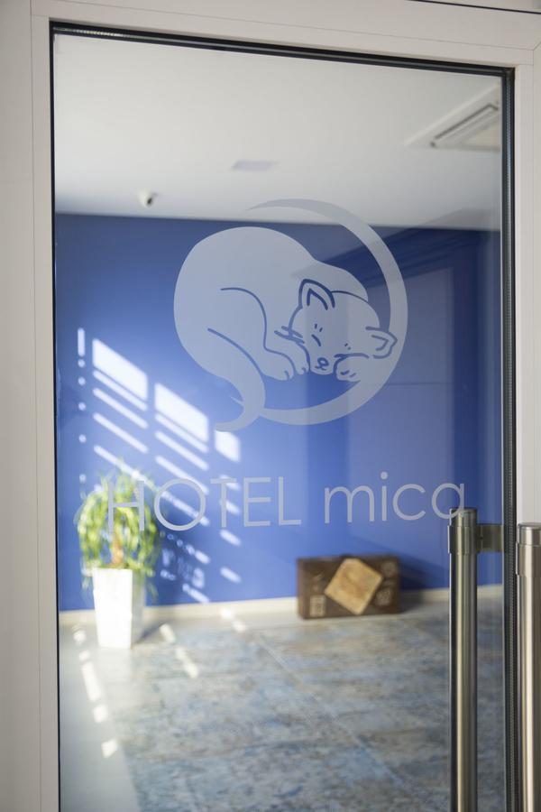Hotel Mica Palas de Rei Екстериор снимка