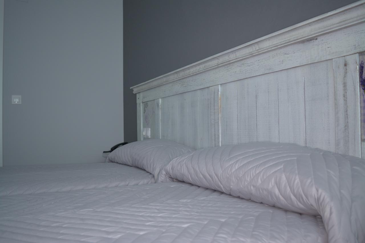 Hotel Mica Palas de Rei Екстериор снимка
