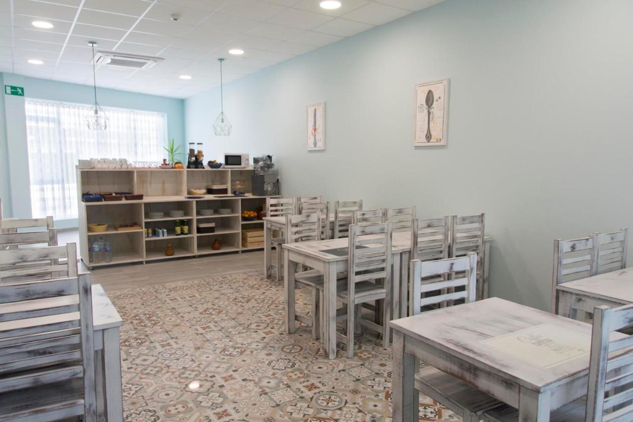Hotel Mica Palas de Rei Екстериор снимка